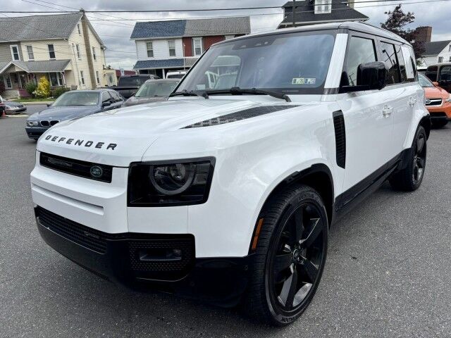 2022 Land Rover Defender X-Dynamic SE