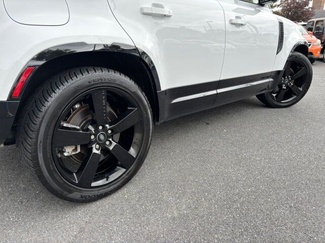 2022 Land Rover Defender X-Dynamic SE Whitehall PA 2022 Land Rover Defender X-Dynamic SE Whitehall PA