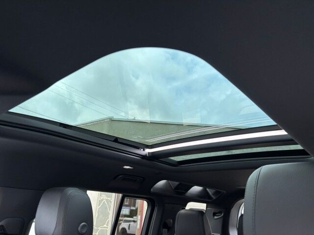 2022 Land Rover Defender X-Dynamic SE Whitehall PA