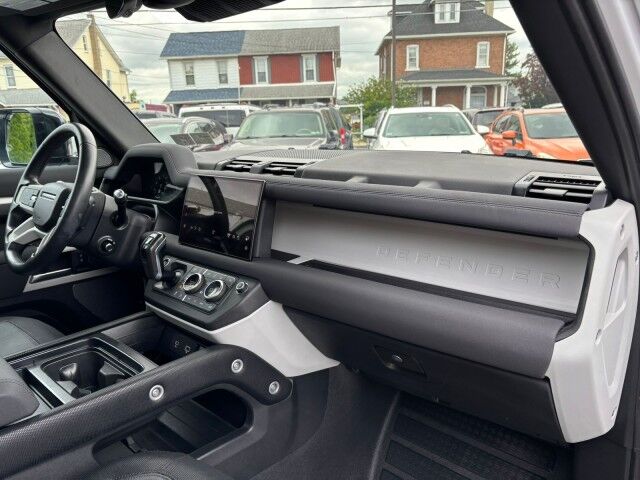 2022 Land Rover Defender X-Dynamic SE Whitehall PA