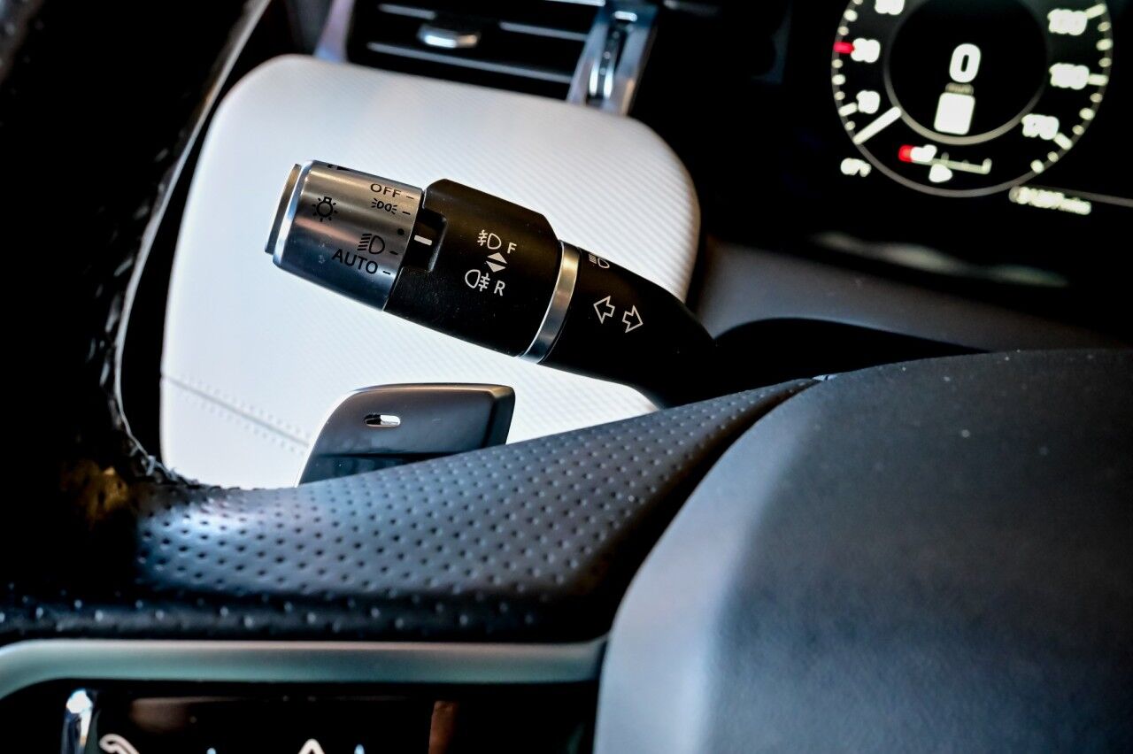 2022 Land Rover Discovery Sport SE R-Dynamic, Pano Roof, Cold Climate Pack, Meridian Sound System Springfield NJ