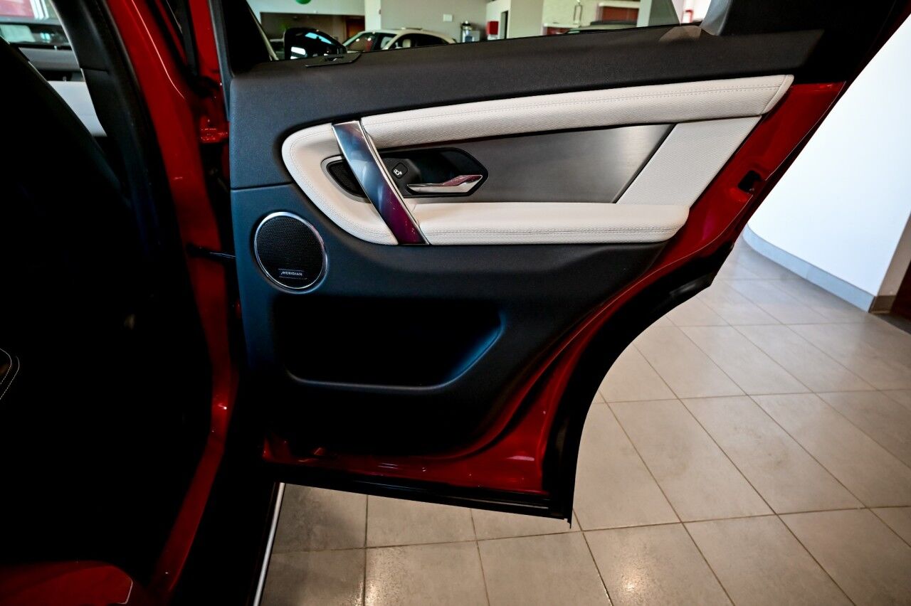 2022 Land Rover Discovery Sport SE R-Dynamic, Pano Roof, Cold Climate Pack, Meridian Sound System Springfield NJ