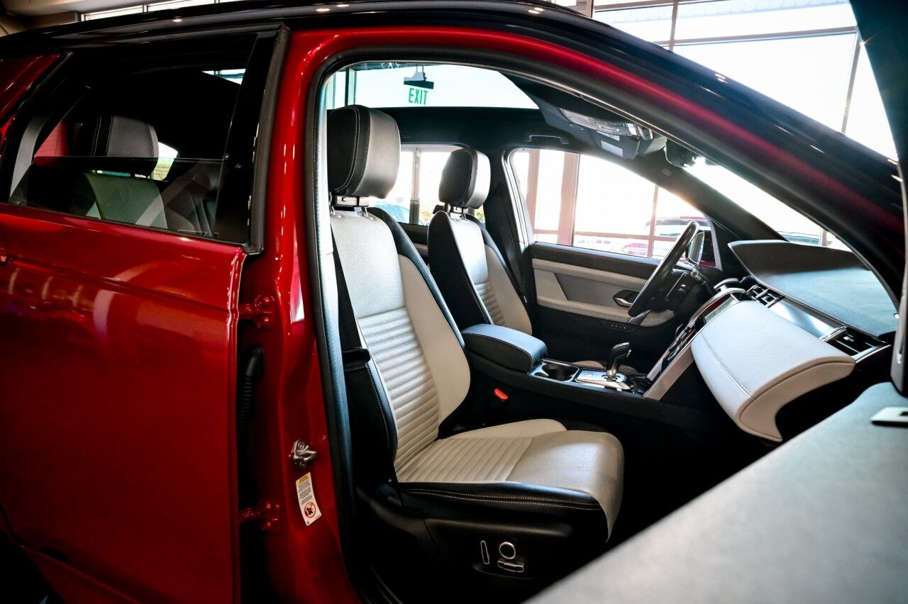 2022 Land Rover Discovery Sport SE R-Dynamic, Pano Roof, Cold Climate Pack, Meridian Sound System Springfield NJ