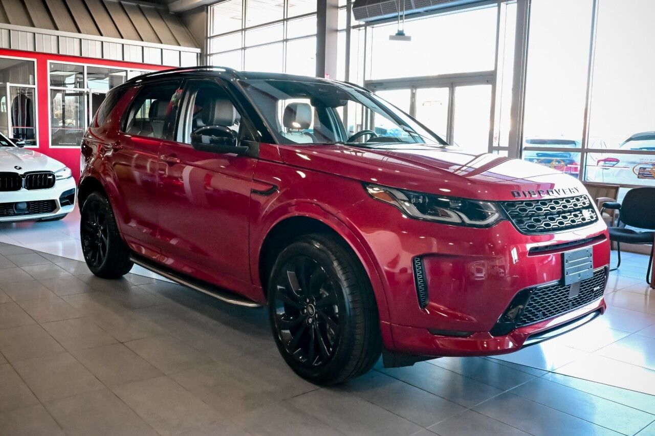 2022 Land Rover Discovery Sport SE R-Dynamic, Pano Roof, Cold Climate Pack, Meridian Sound System