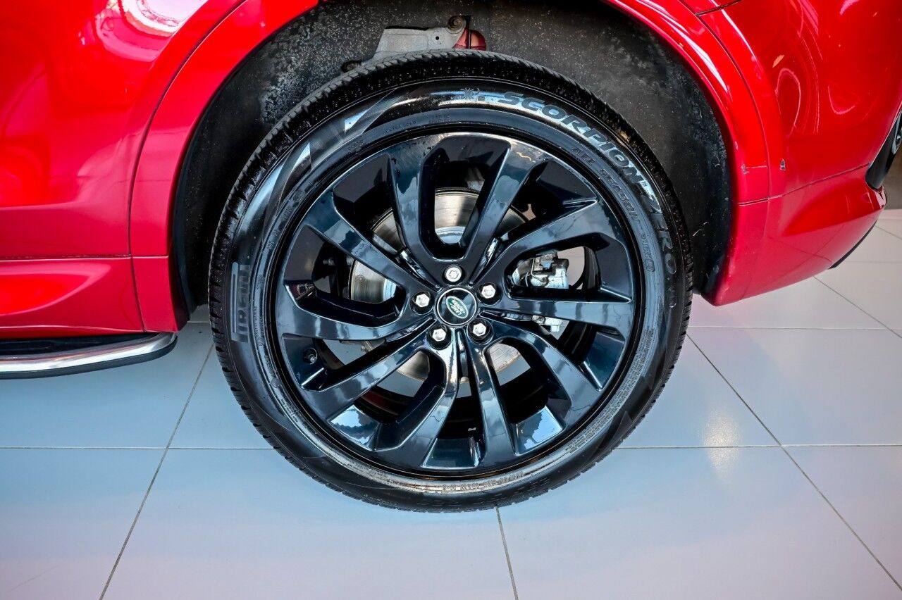 2022 Land Rover Discovery Sport SE R-Dynamic, Pano Roof, Cold Climate Pack, Meridian Sound System Springfield NJ