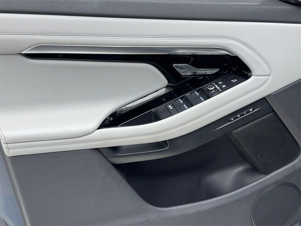 2022 Land Rover Range Rover Evoque R-Dynamic SE NAV,CAM,PANO,HTD STS,BLIND SPOT Plano TX