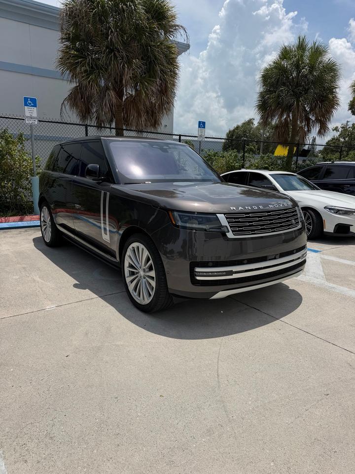 2022 Land Rover Range Rover First Edition