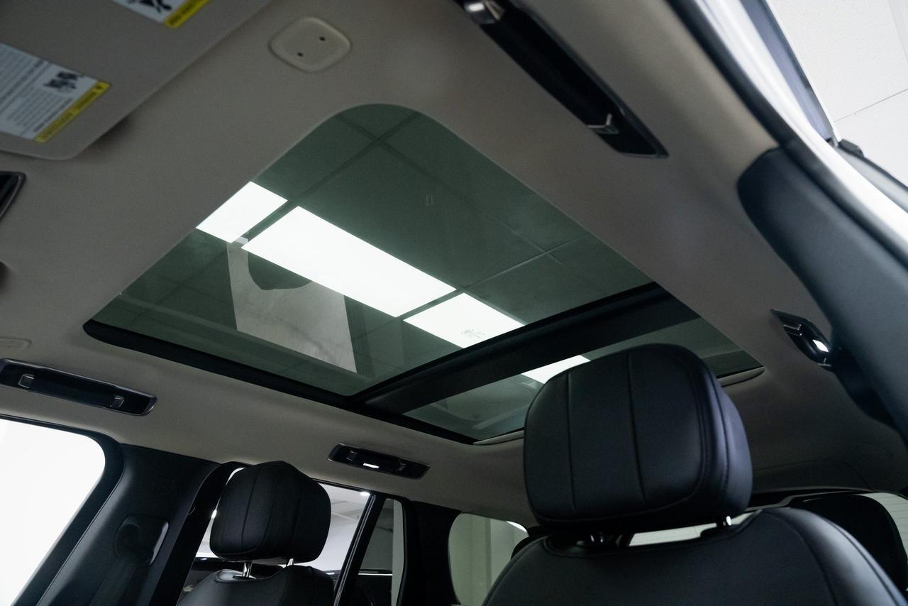 2022 Land Rover Range Rover SE Premium Upgrade Interior Pack Portland OR