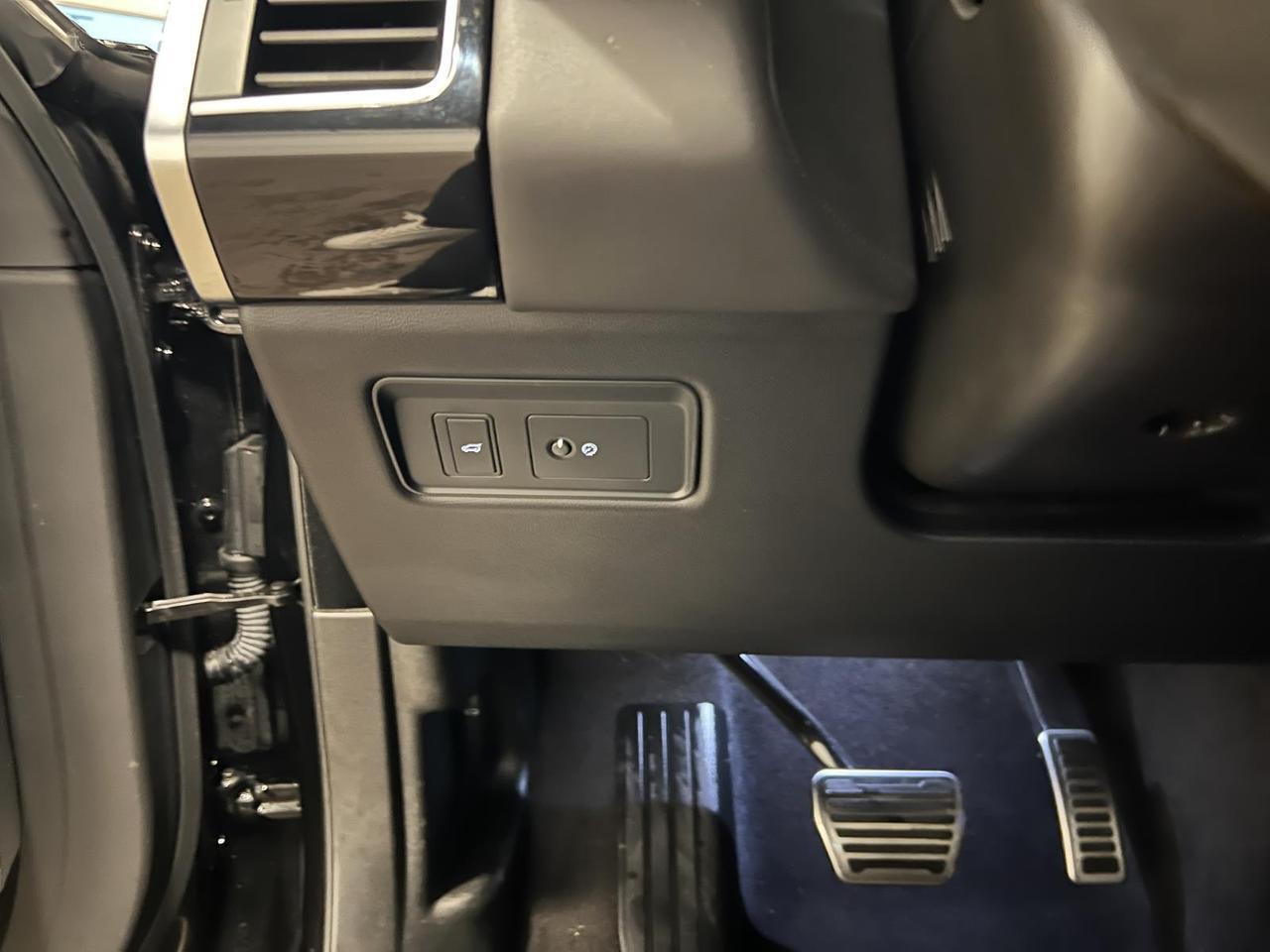 2022 Land Rover Range Rover Sport HST Parker CO