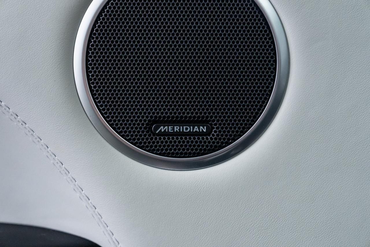 2022 Land Rover Range Rover Sport SVR 1 Owner Meridian Audio Panoramic Moonroof Portland OR