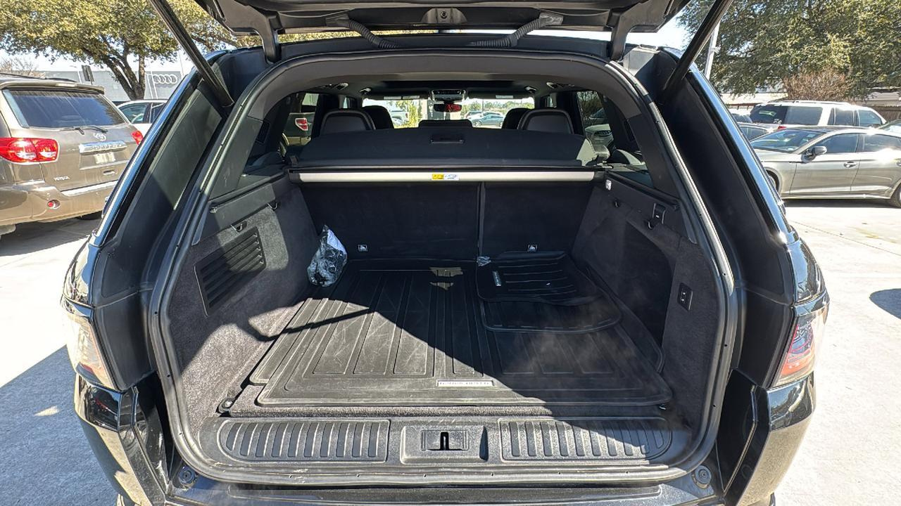 2022 Land Rover Range Rover Sport SVR  Selma TX