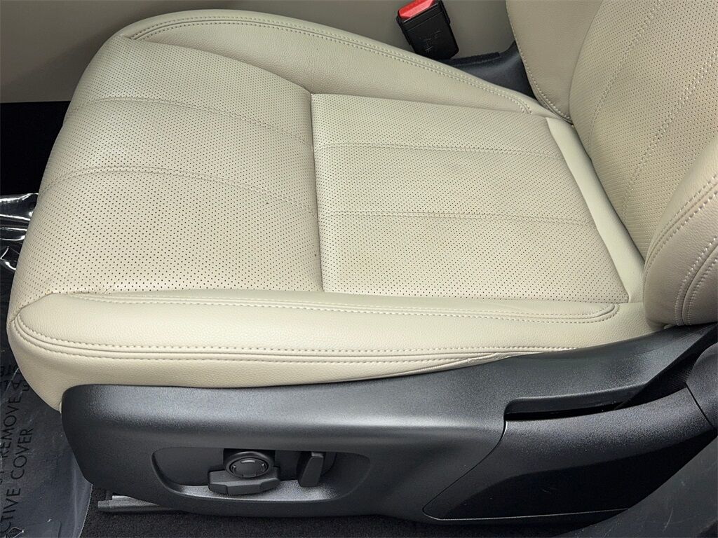 2022 Land Rover Range Rover Velar P250 R-Dynamic S NAV,CAM,PANO,HTD STS,BLIND SPOT Plano TX