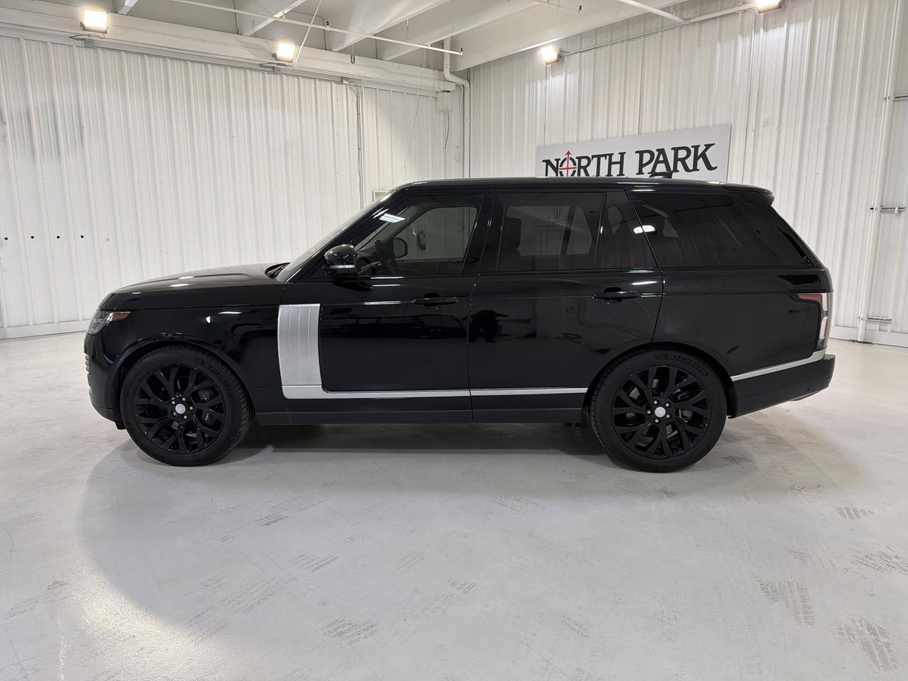 2022 Land Rover Range Rover Westminster