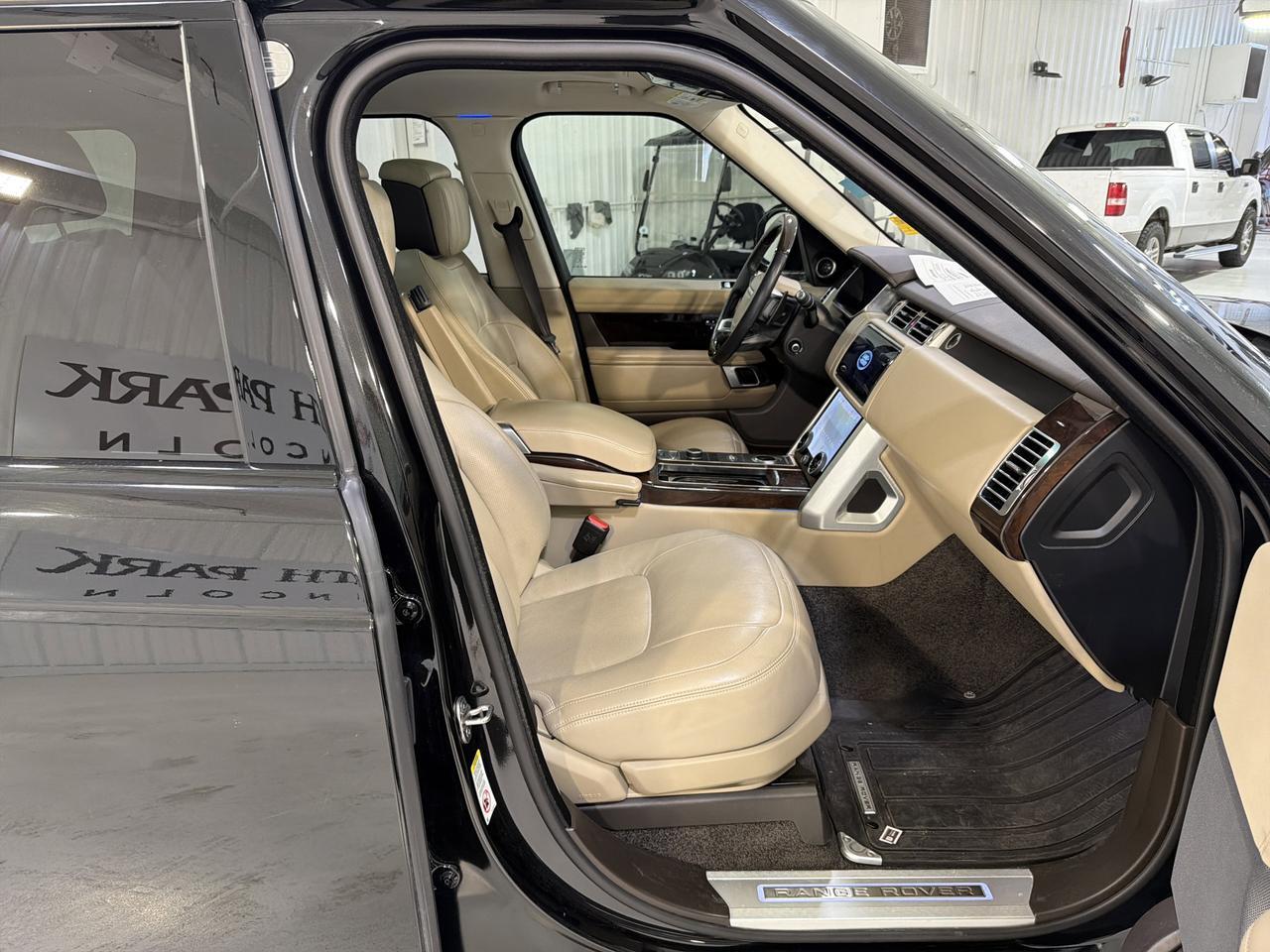 2022 Land Rover Range Rover Westminster San Antonio TX