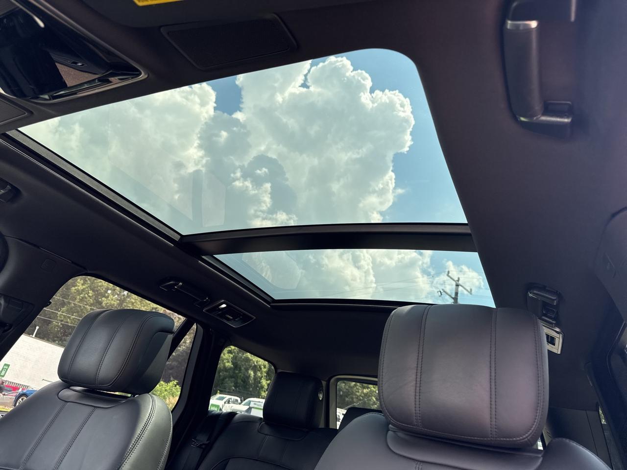 2022 Land Rover Range Rover Westminster Warrenton VA