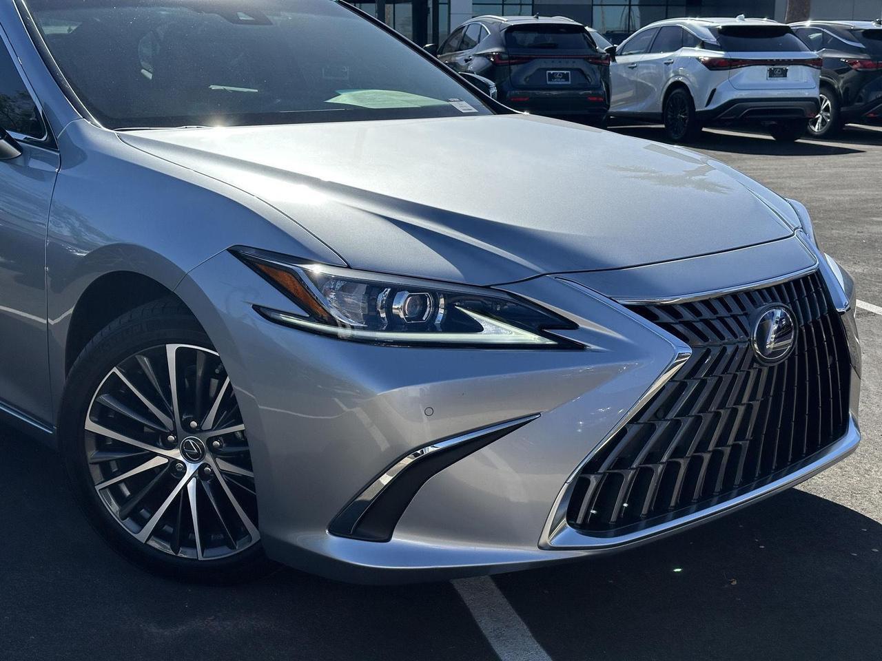 2022 Lexus ES 300h Base Tucson AZ