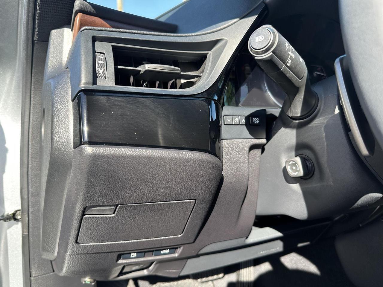2022 Lexus ES 300h Base Tucson AZ