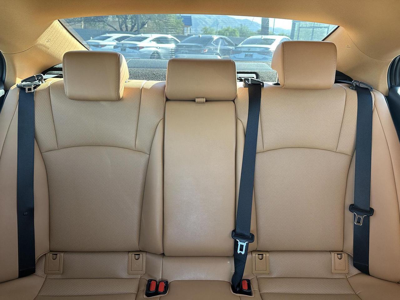 2022 Lexus ES 300h Base Tucson AZ