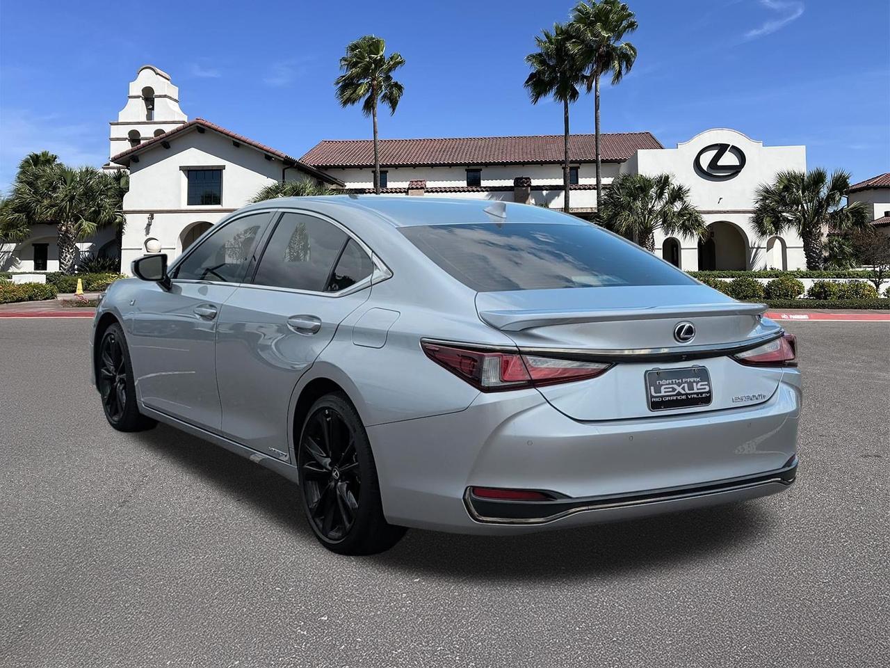 2022 Lexus ES 300h F SPORT San Juan TX