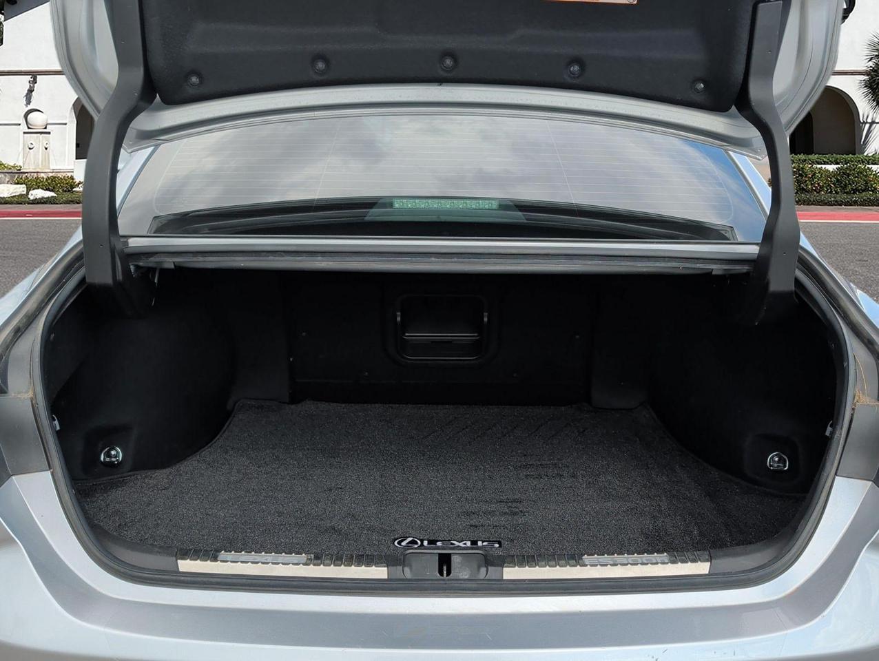 2022 Lexus ES 300h F SPORT San Juan TX