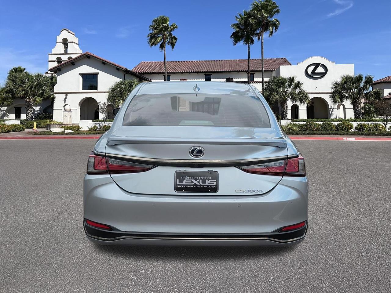 2022 Lexus ES 300h F SPORT San Juan TX