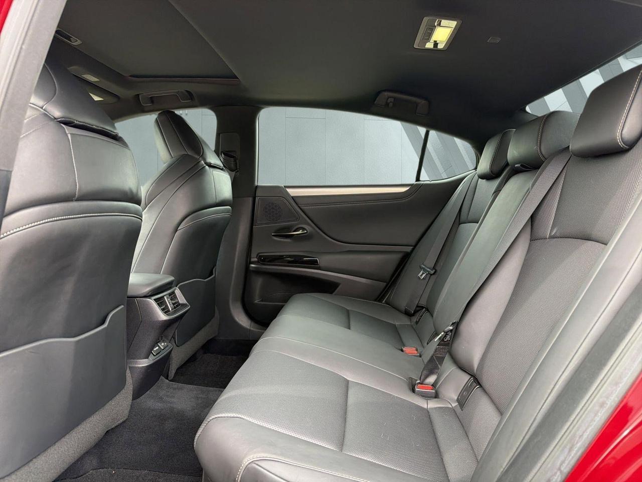2022 Lexus ES 300h F SPORT San Antonio TX