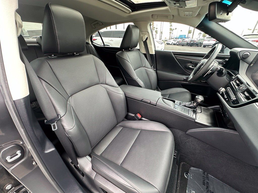 2022 Lexus ES 300h Tucson AZ