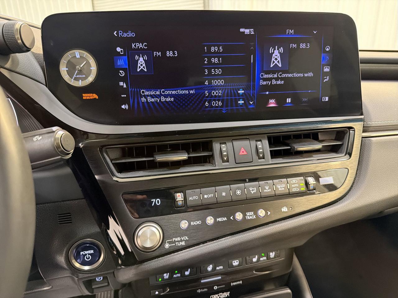 2022 Lexus ES 300h Ultra Luxury San Antonio TX