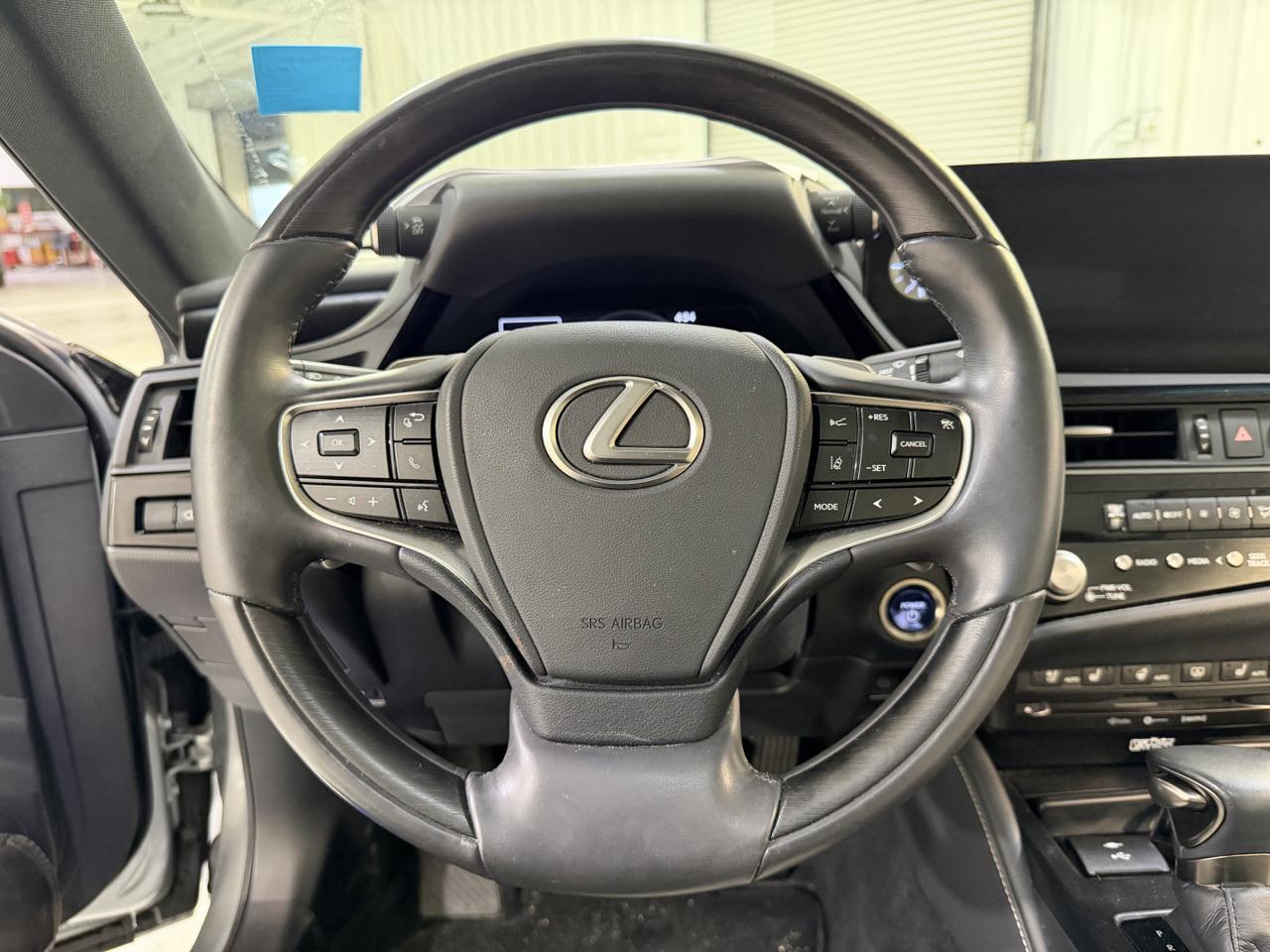 2022 Lexus ES 300h Ultra Luxury San Antonio TX