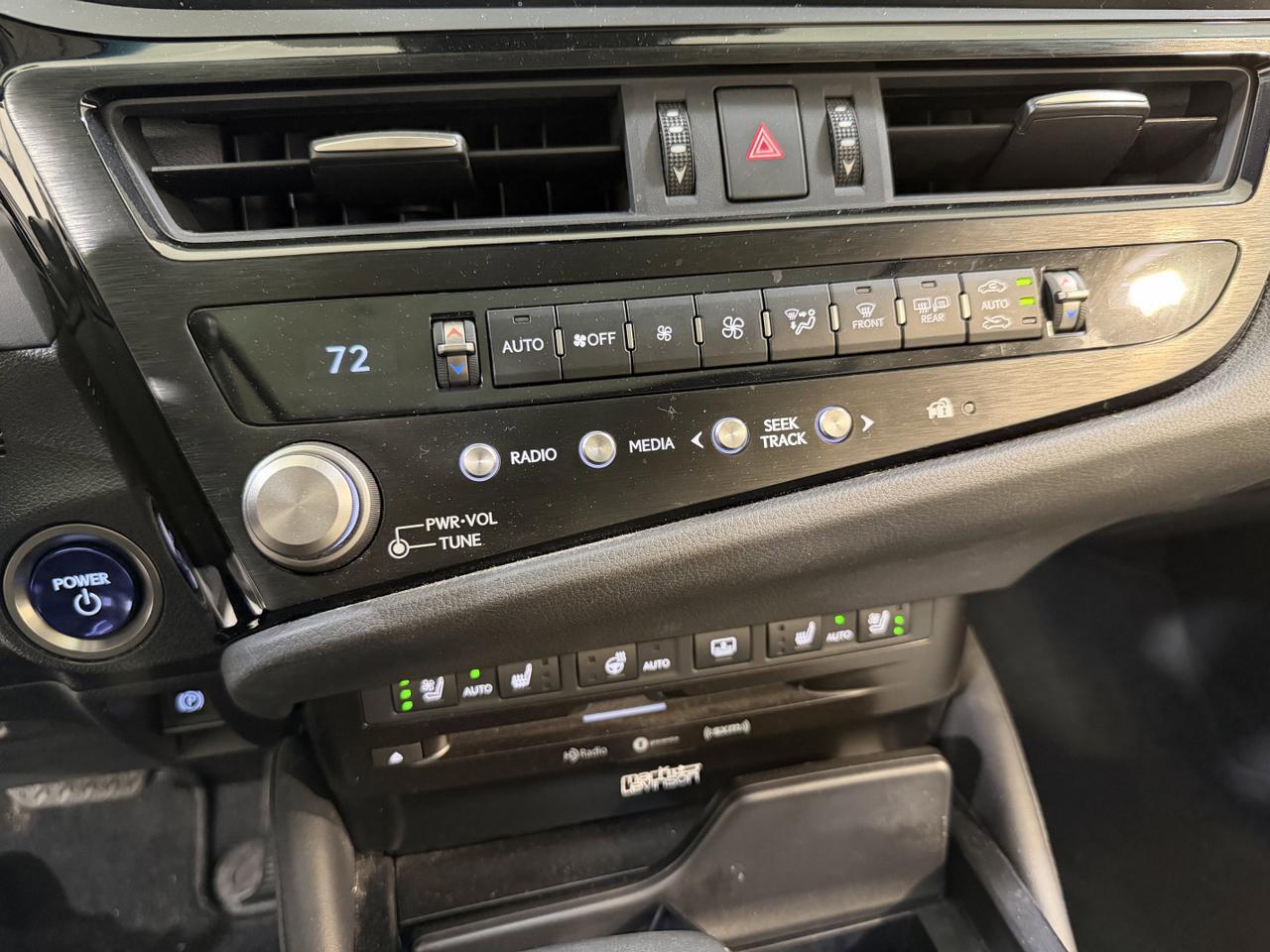 2022 Lexus ES 300h Ultra Luxury San Antonio TX