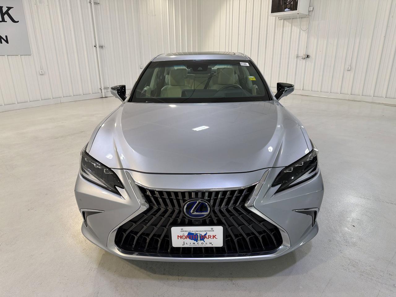 2022 Lexus ES 300h Ultra Luxury San Antonio TX