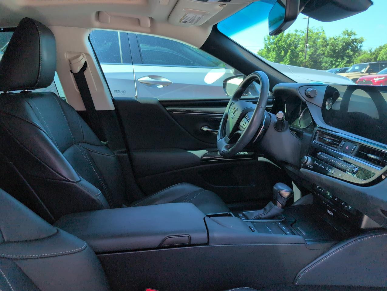 2022 Lexus ES 300h Ultra Luxury San Antonio TX
