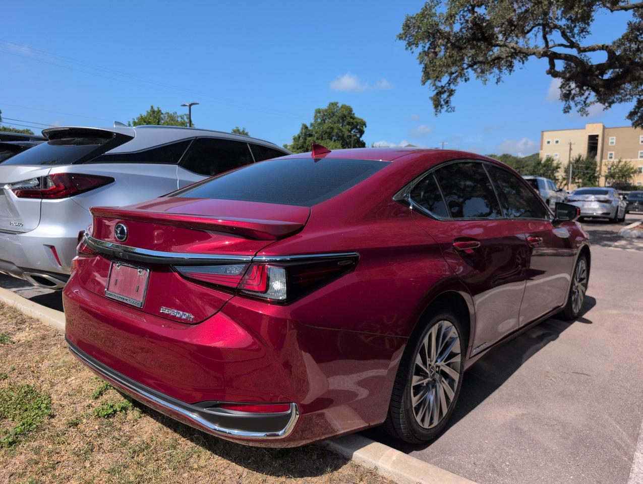 2022 Lexus ES 300h Ultra Luxury San Antonio TX