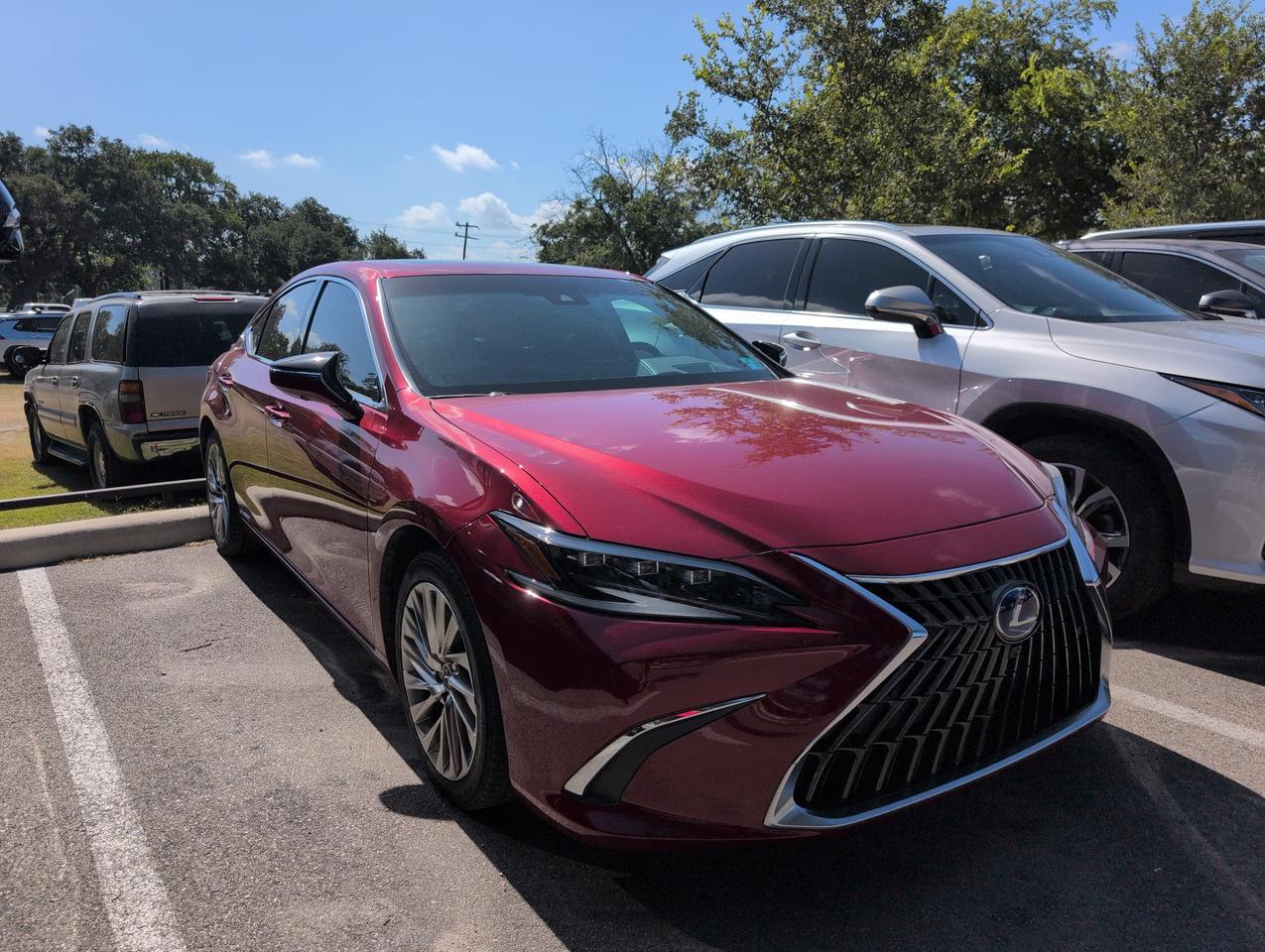 2022 Lexus ES 300h Ultra Luxury San Antonio TX