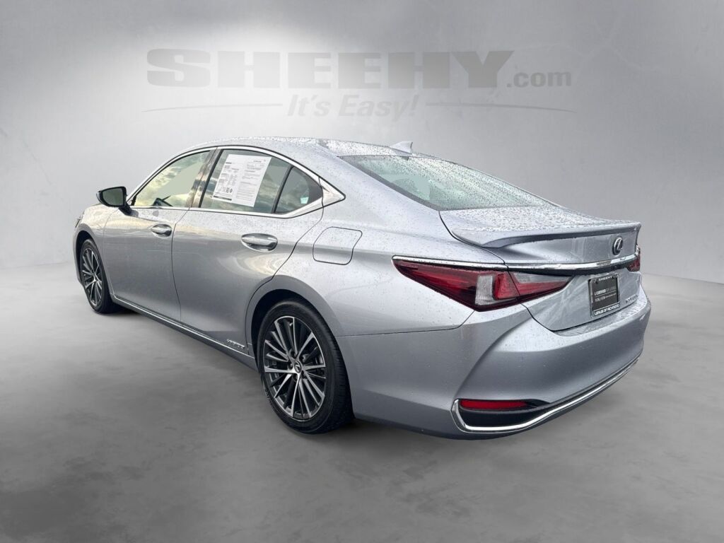2022 Lexus ES 300h Richmond VA