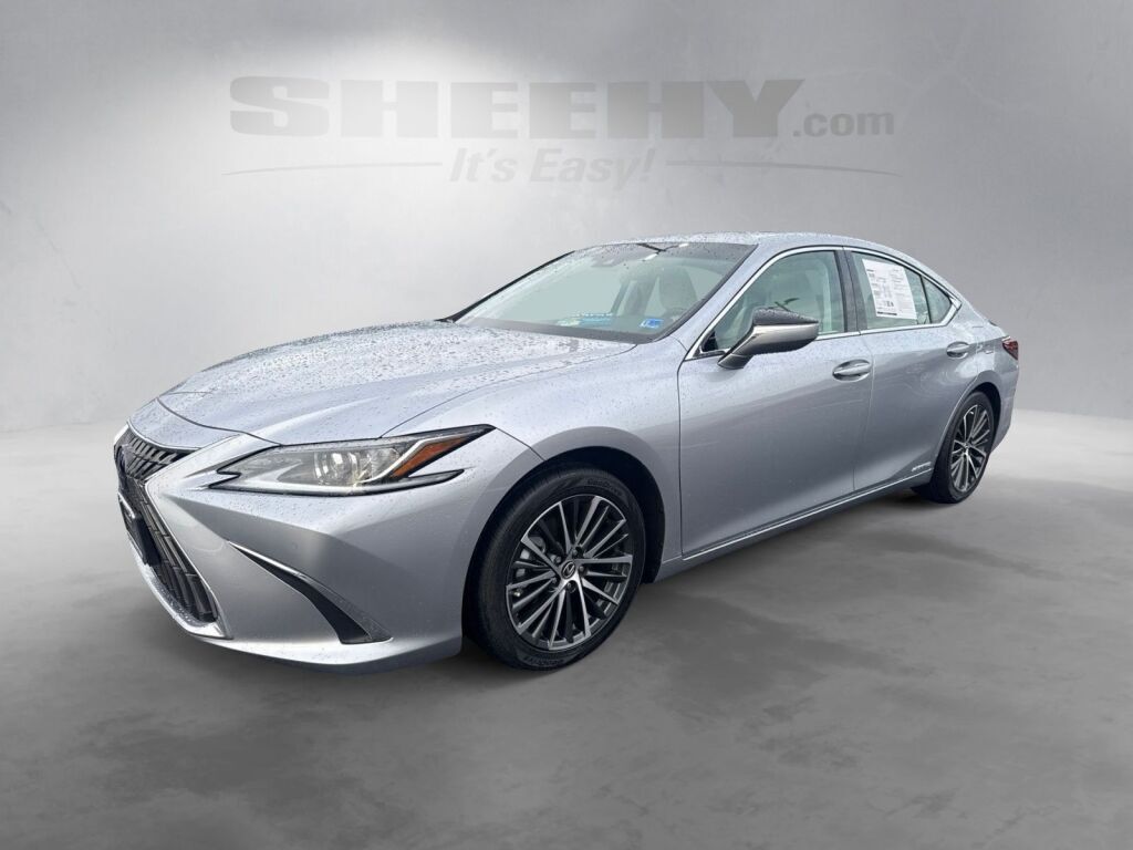 2022 Lexus ES 300h Richmond VA