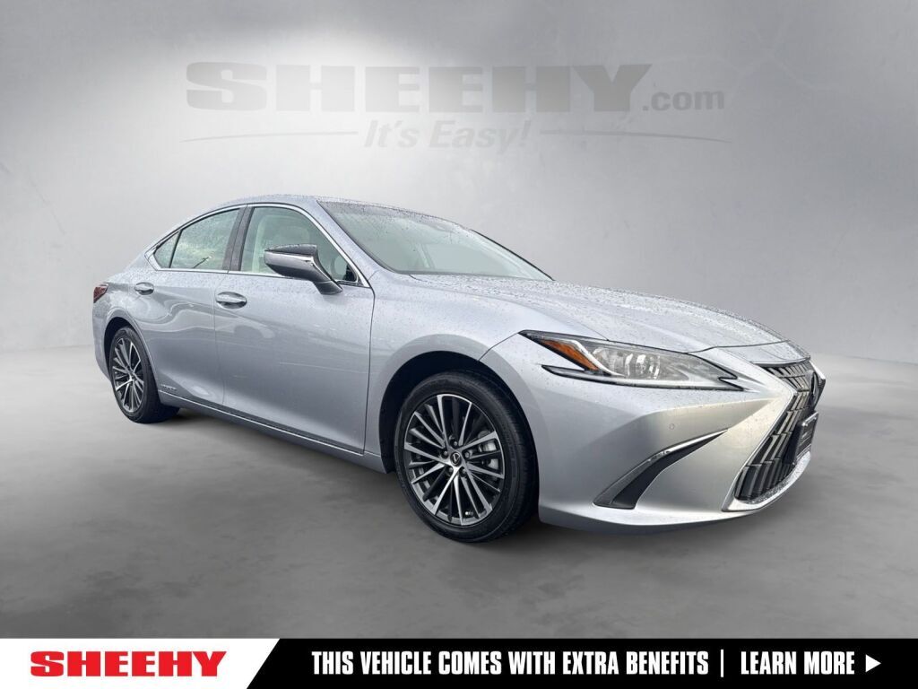 2022 Lexus ES