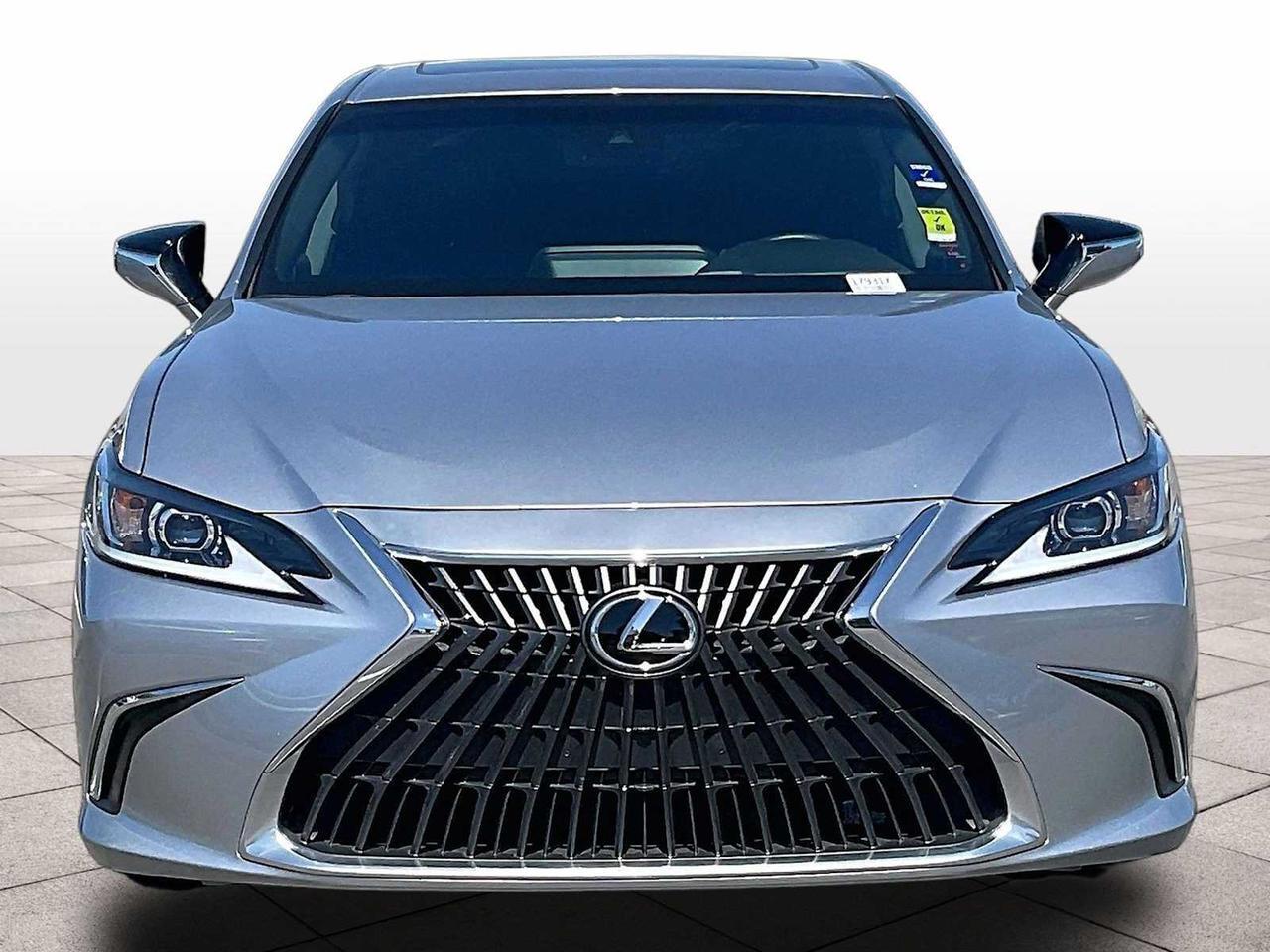 2022 Lexus ES 350