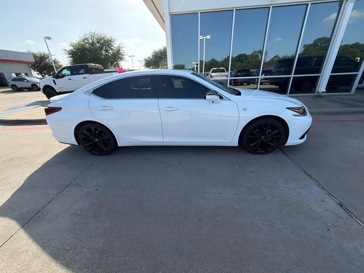 2022 Lexus ES 350 F SPORT Hurst TX