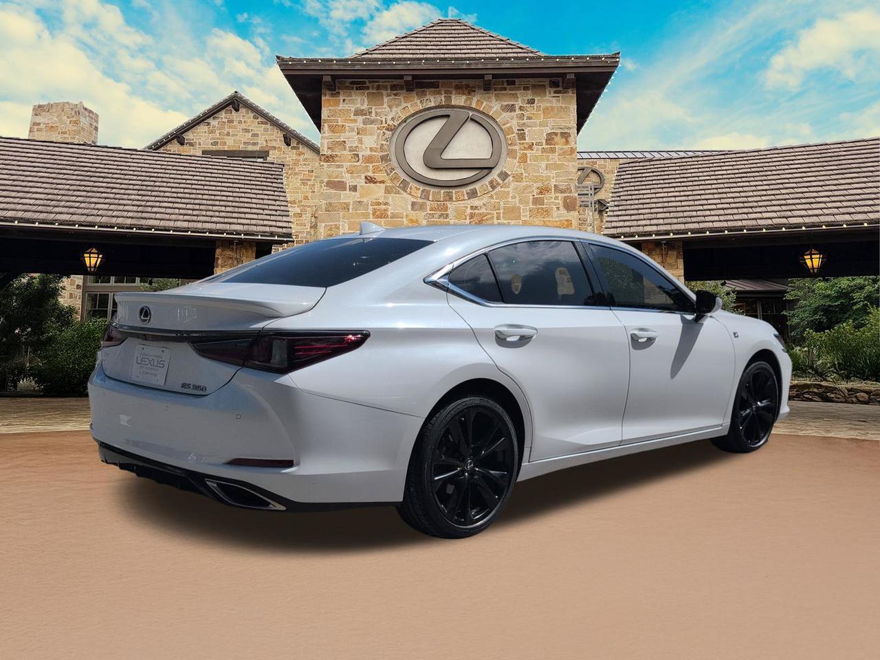 2022 Lexus ES 350 F SPORT