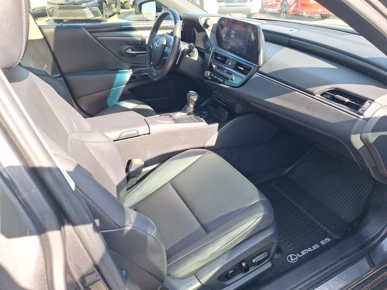 2022 Lexus ES 350 Hurst TX