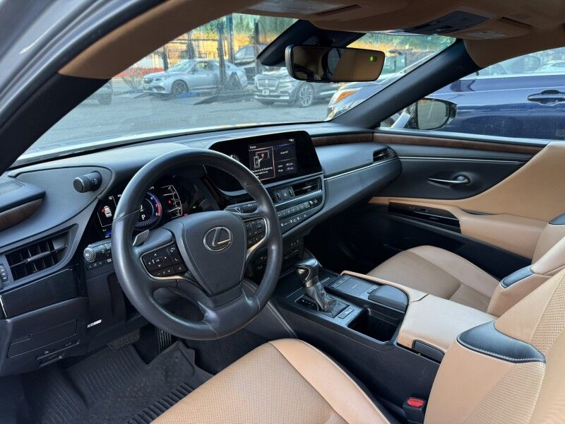 2022 Lexus ES 350 Luxury and Premium Arlington VA