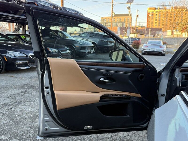 2022 Lexus ES 350 Luxury and Premium Arlington VA