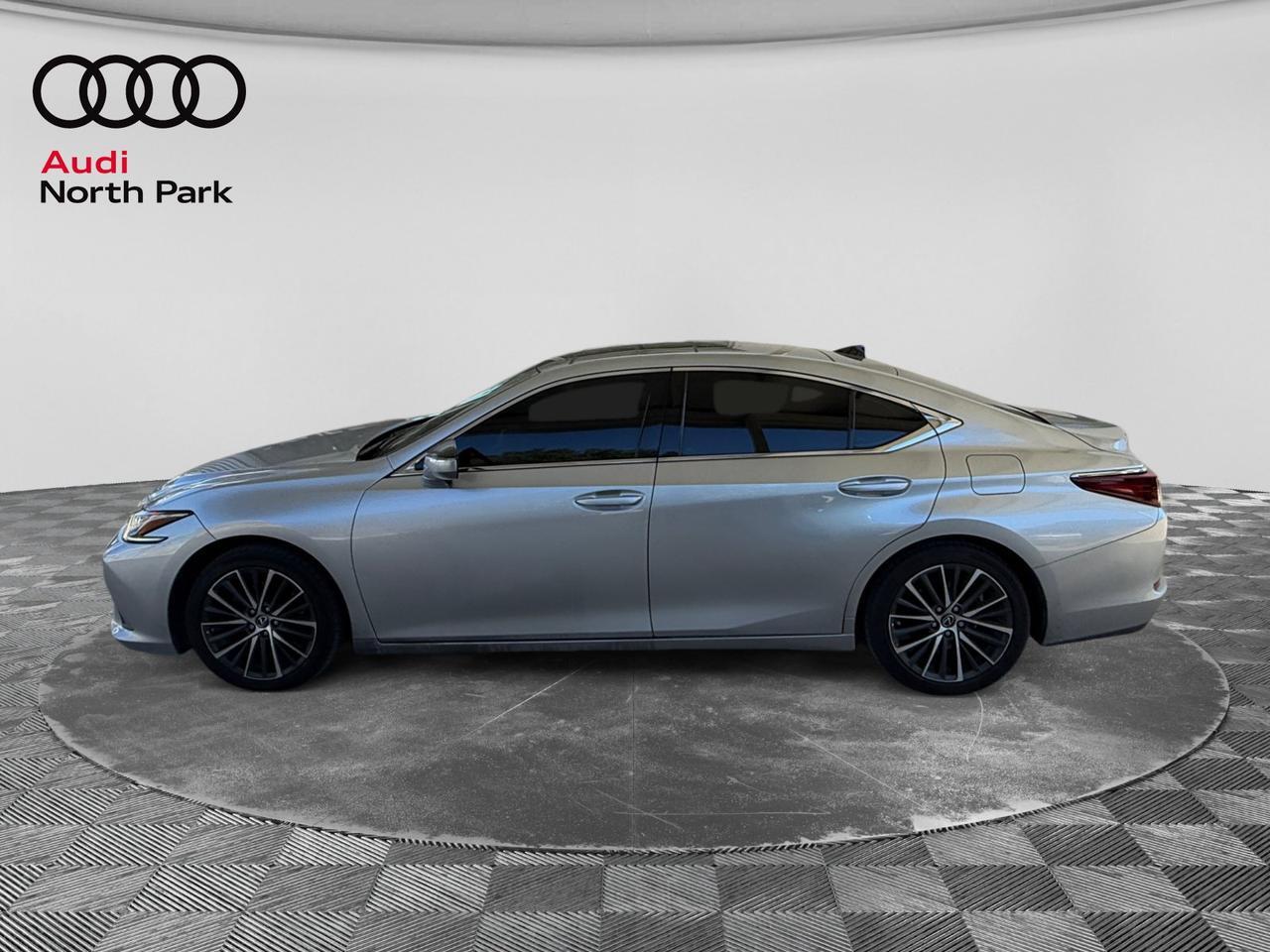 2022 Lexus ES 350