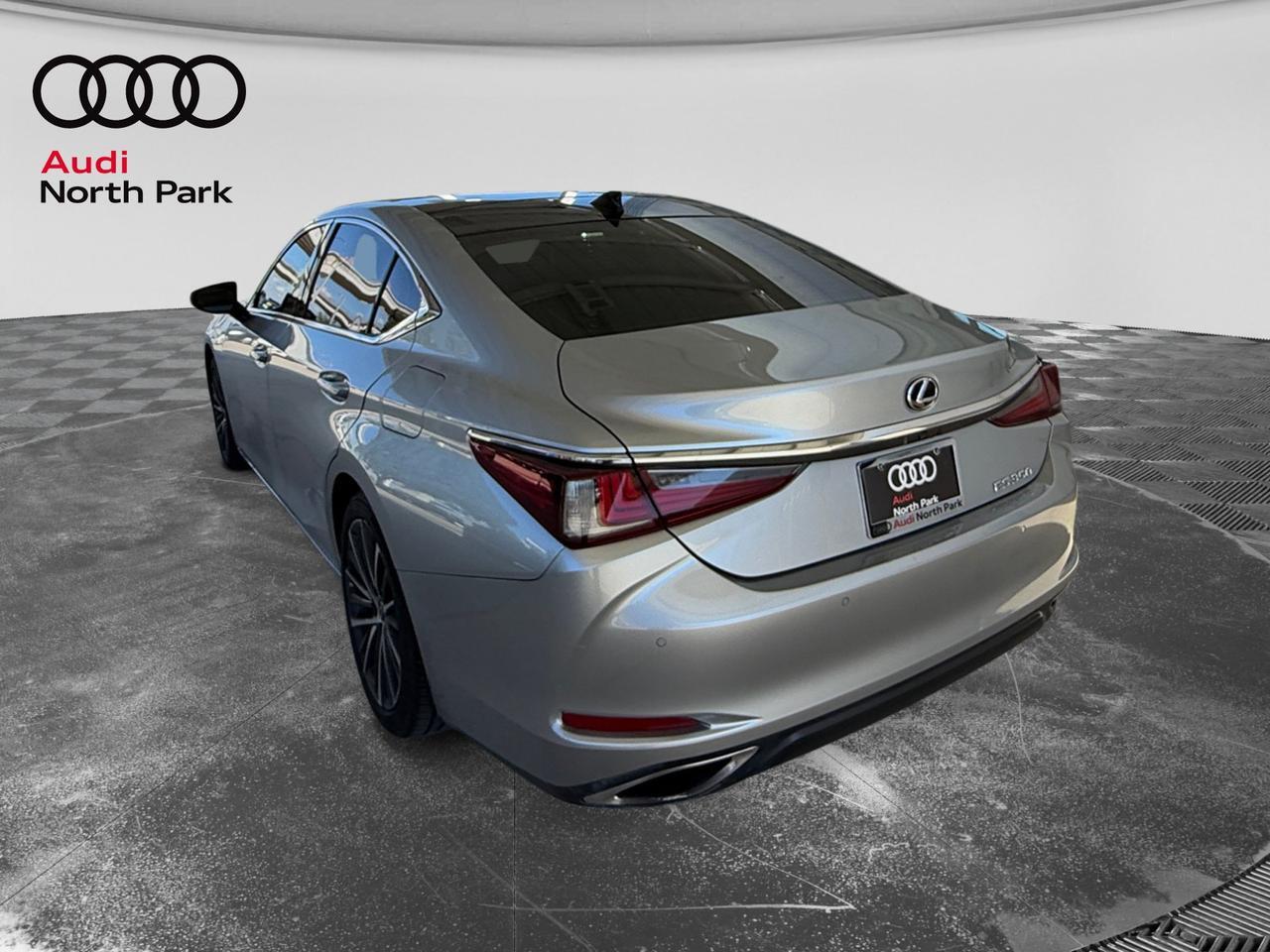 2022 Lexus ES 350