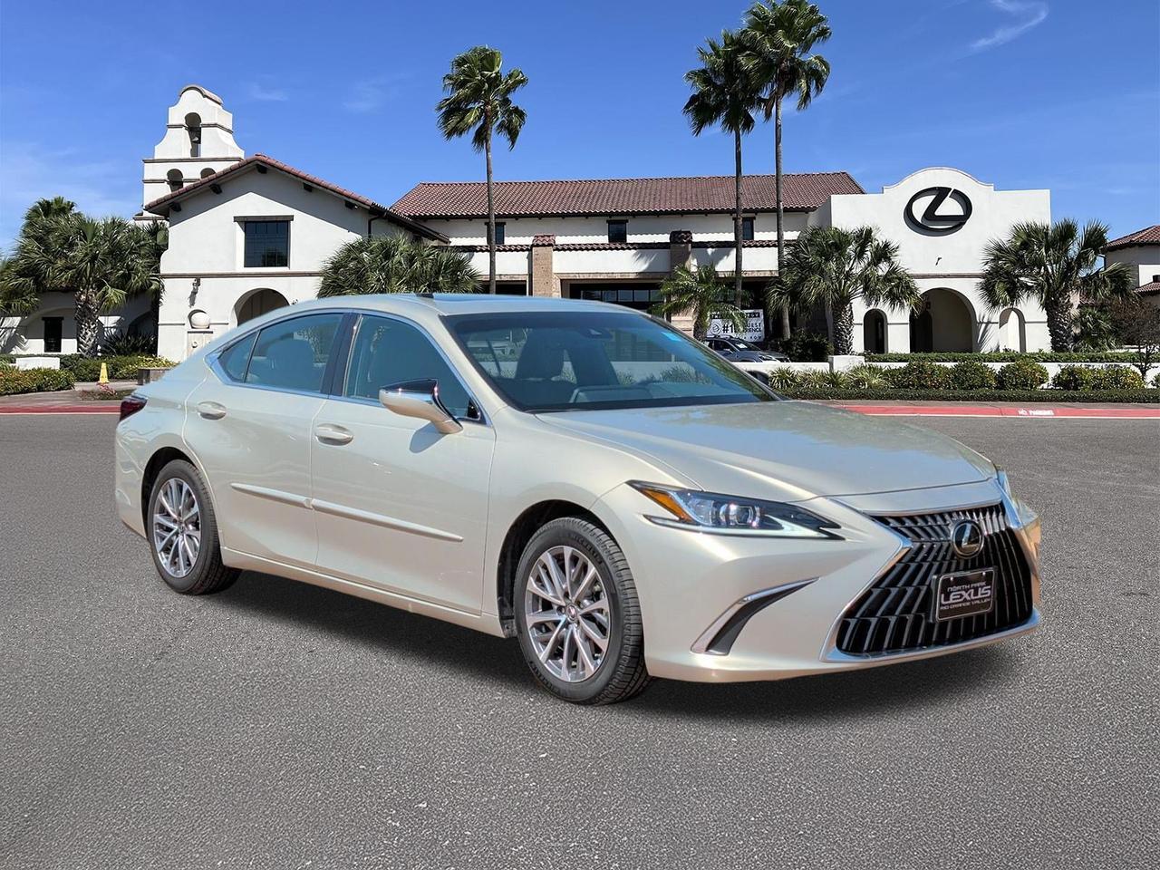 2022 Lexus ES 350