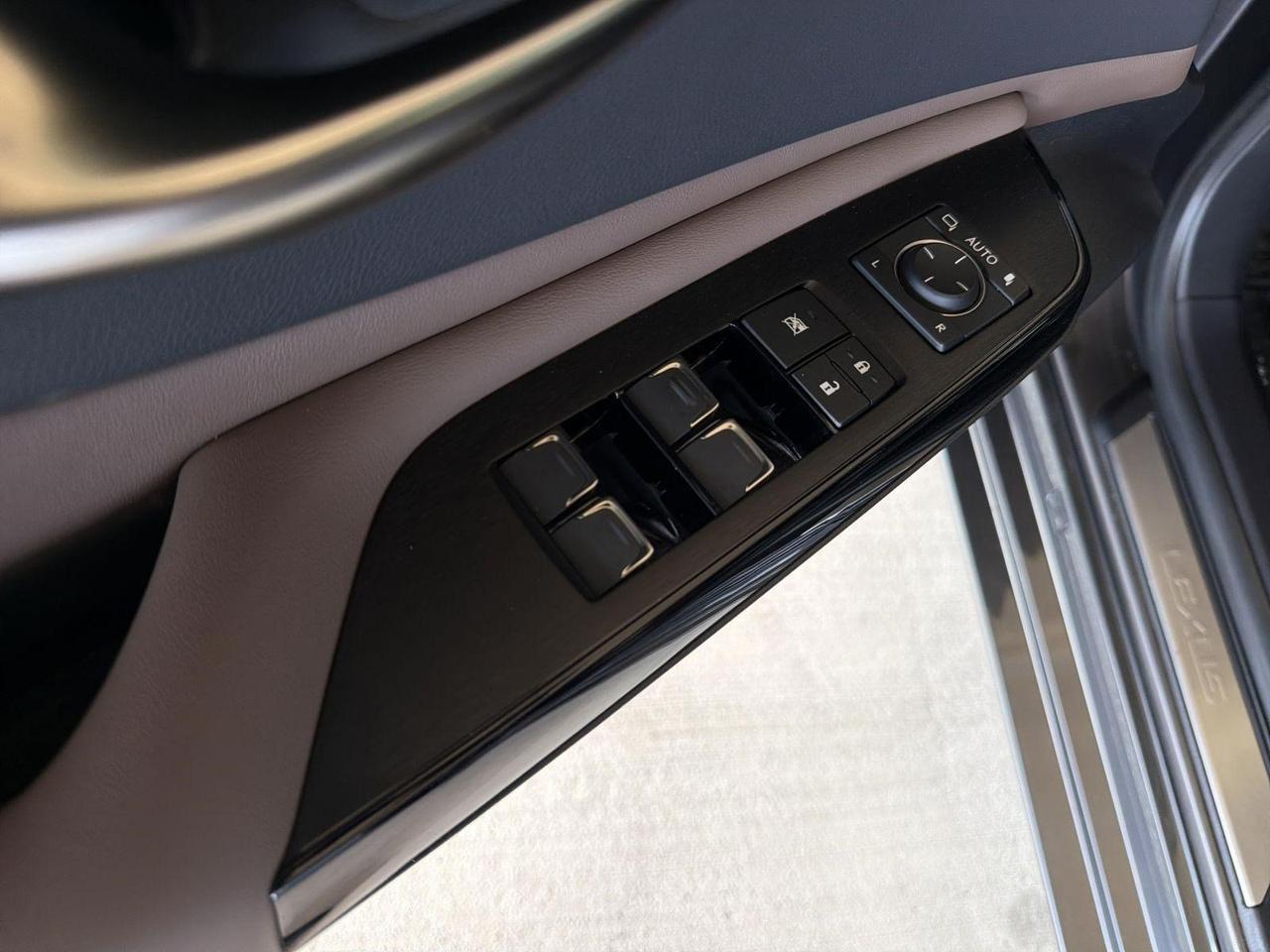 2022 Lexus ES 350 San Antonio TX