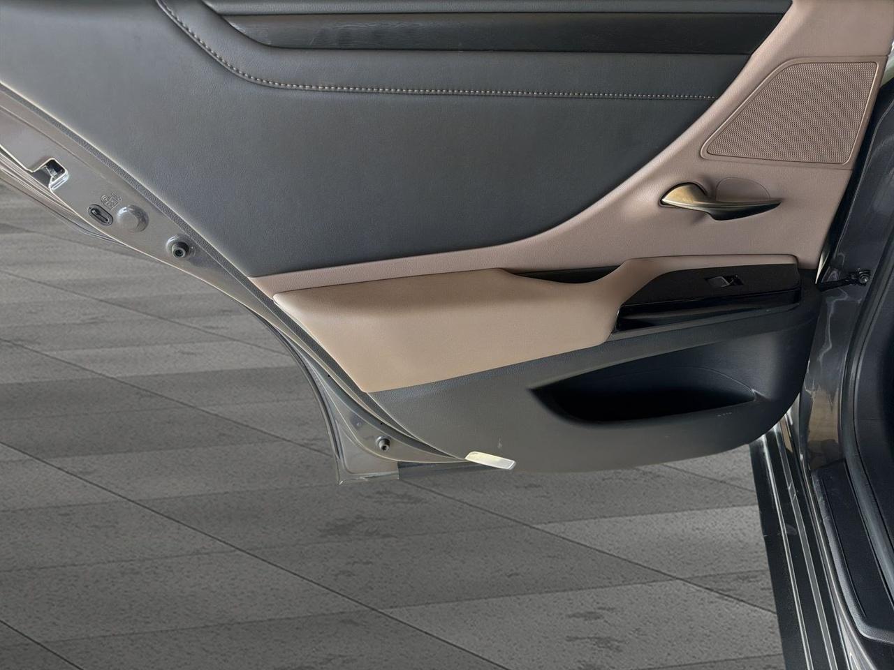 2022 Lexus ES 350 San Antonio TX