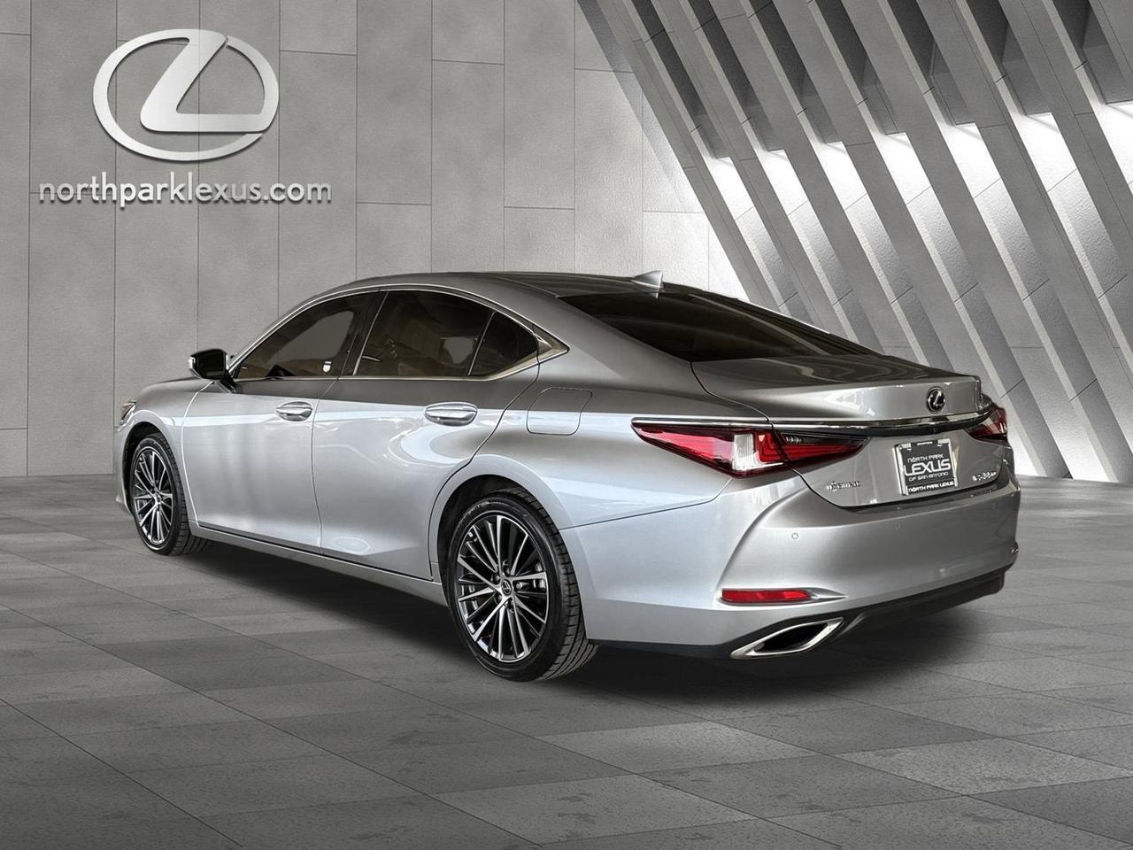 2022 Lexus ES 350