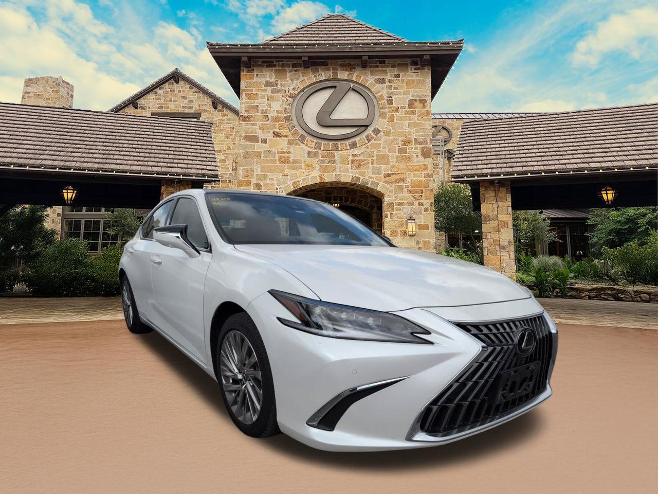 2022 Lexus ES 350 Ultra Luxury